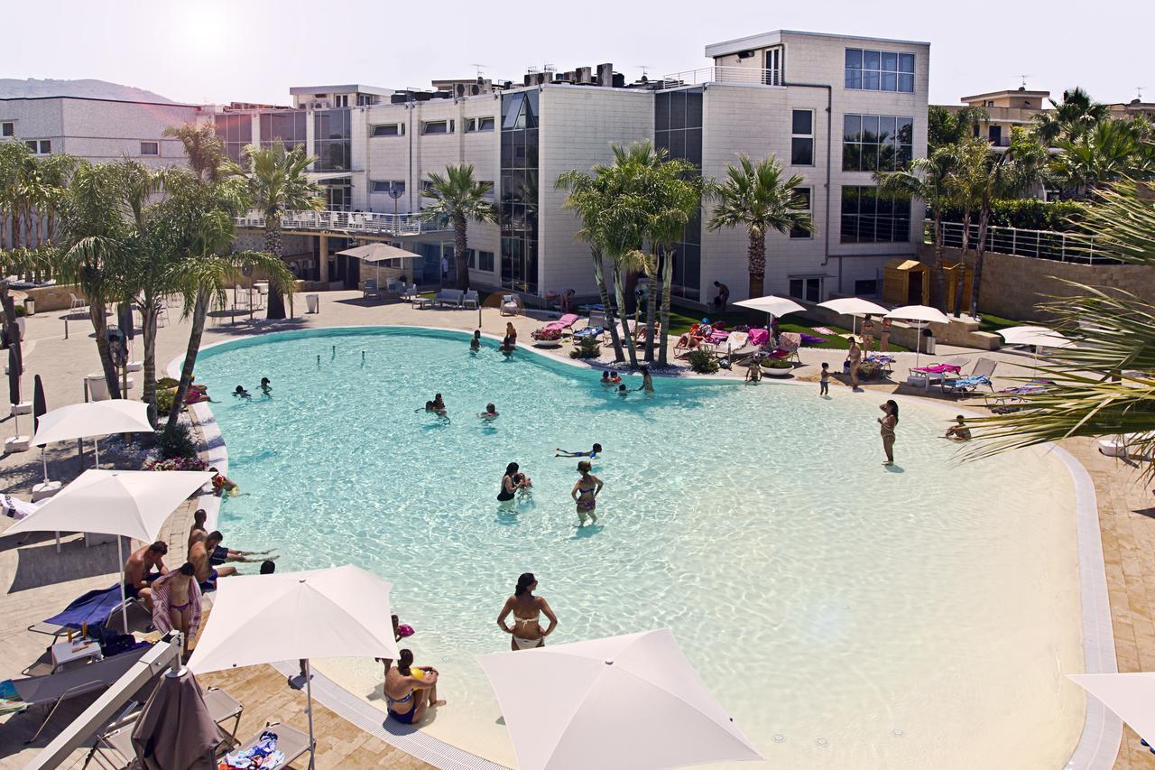 Dubaivillage Camposano Eksteriør billede
